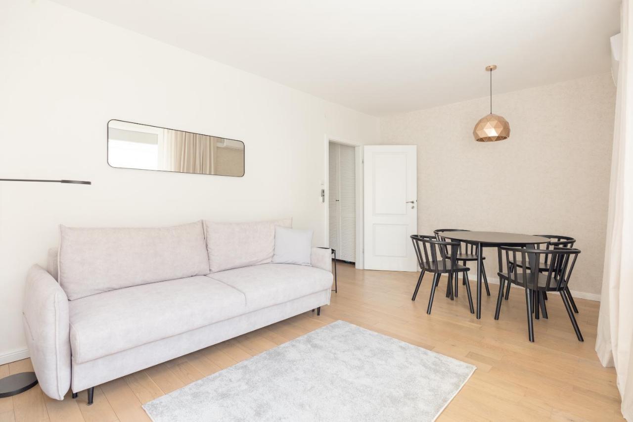Apartament Grand Theater Beige Warszawa